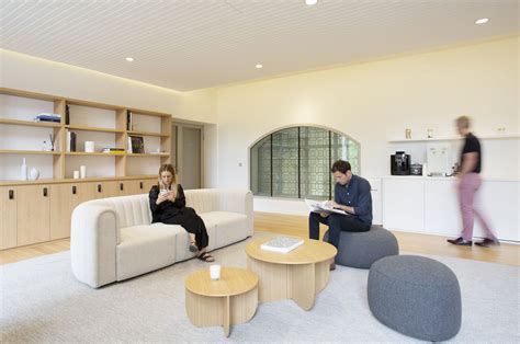 kering office paris